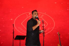 Anchor Manish