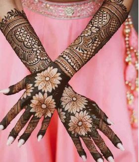 Rajender Mehendi Artist