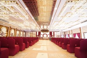 Centrum Hotel & Resort