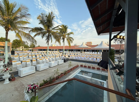 Royal Roots Resort