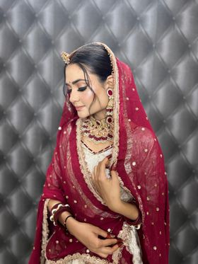 Royal Hair Makeup Studio