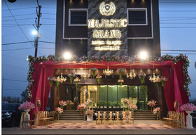 Hotel Majestic Grand