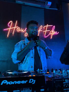 DJ Elephant Official