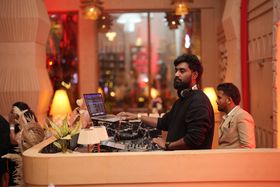 DJ Vivek
