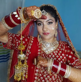 Makeup by Ishika Bhatia