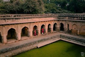 Rolling Shuttr Films - Pre Wedding Photography