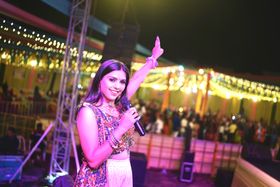 Anchor Varsha Shrivastava