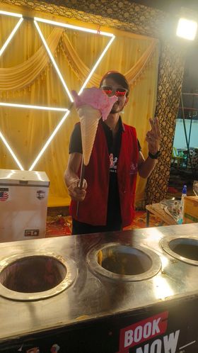 Magic Twist Turkish Ice Cream