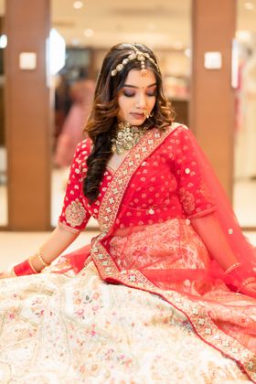 Dia’s Makeup Mystery