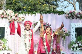 THE FLASHTEAM STUDIO