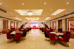 The Eliot Hotel & Banquet