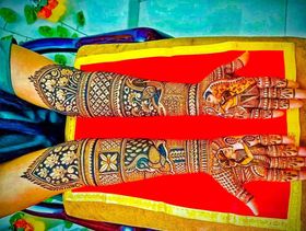Krishna Mehandi Artist