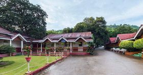 The Greenwood Resort & Hotel