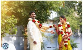 Aadhira Clicks Candid Studio