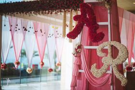 Razzmatazz & Razzle Weddings