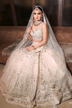 Reshu Nagpal Makeup