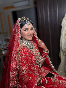 Shab's Beauty Salon & Bridal Studio