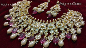 Avighna Gems