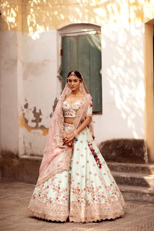 Discover the Perfect Traditional Engagement Dress for Brides | Matsya World  - Shreya - Medium