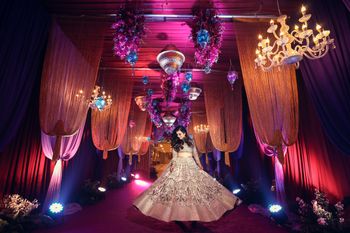 A bride's perfect twirling shot on her sangeet! 