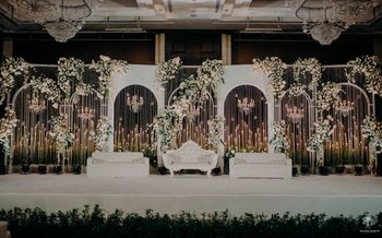 elegant stage decor idea for the reception