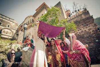 Wedding Photoshoot & Poses Photo