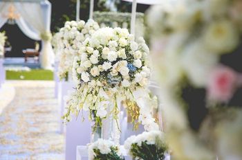 White Wedding Decor Photo