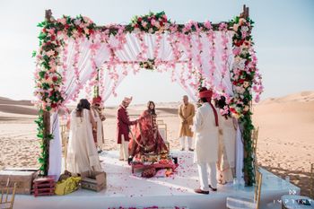 Photo of unique desert mandap