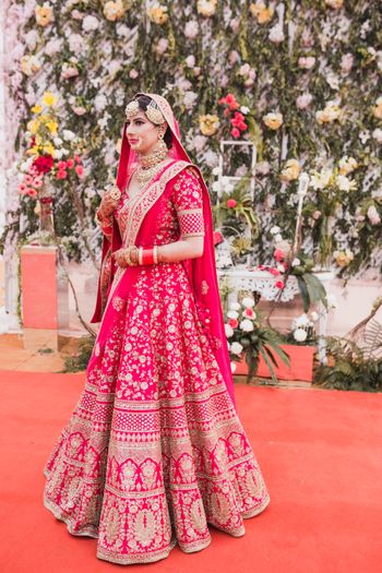 Photo of A bride in pink lehenga for her Anand Karaj ceremony