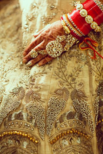 Polki and kundan haathphools.