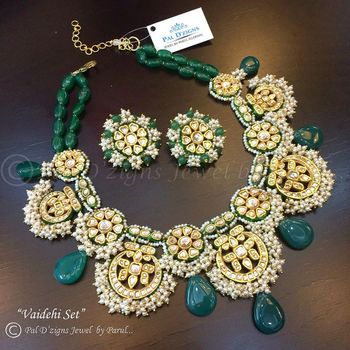 Photo of green emerald