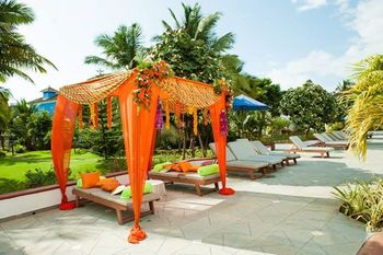 Photo of orange mandap