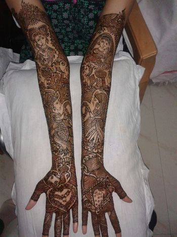 Poonam Agarwal Mehendi Artist