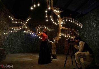 Photo of filmy pre-wedding shoot