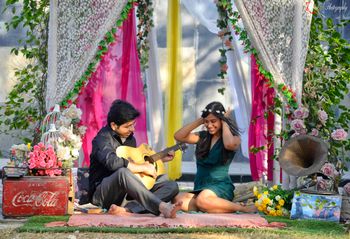 Photo of musical theme pre-wedding shoot