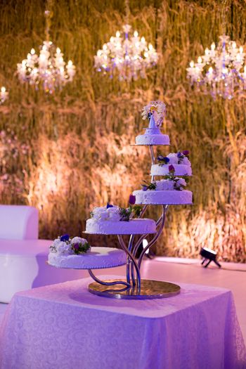 Photo of wedding cake