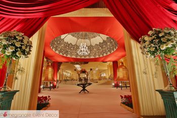 Photo of cherry red and teal decor