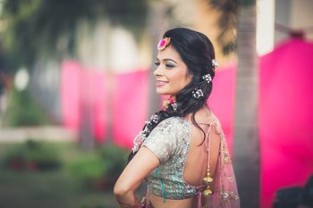 Photo of Mehendi braid with babys breath hairstyle idea