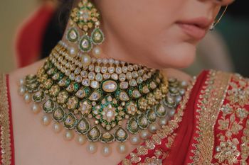 Bridal necklace in green with polki 