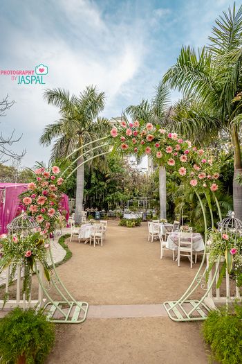 Photo of Minimal decor entrance idea