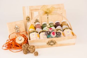 Photo of Wooden crate boxes for sagan gifting