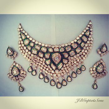 Photo of bridal necklace