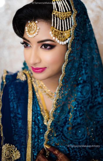 Gold and White Pearl Jhoomer and Maangtiika