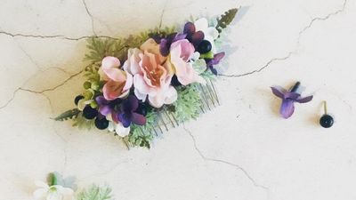 floral hair accessories 