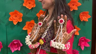 Bridal floral jewellery 