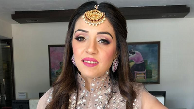 party makeup- Sabhyasachi