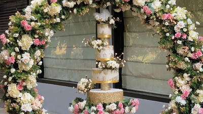 Floral Hanging Cakes