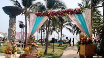 Rustic Mehendi Decor 