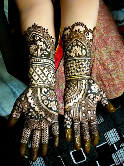 Megha Mehndi Artist - Price & Reviews | Bridal Mehendi in Kanpur