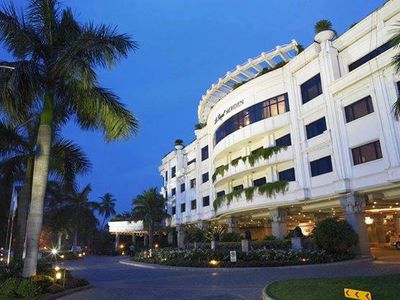 Le Royal Meridien Chennai, Chennai | Banquet, Wedding venue with Prices